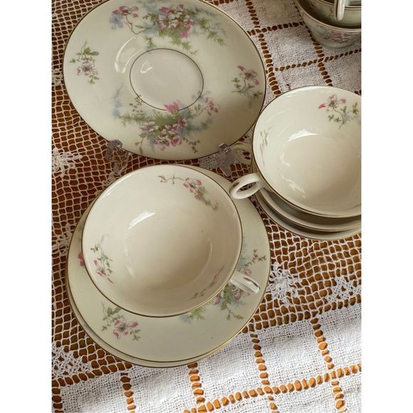 Set of 4 Vintage Theodore Haviland New York Apple Blossom China teacups and sauc - Picture 8 of 8